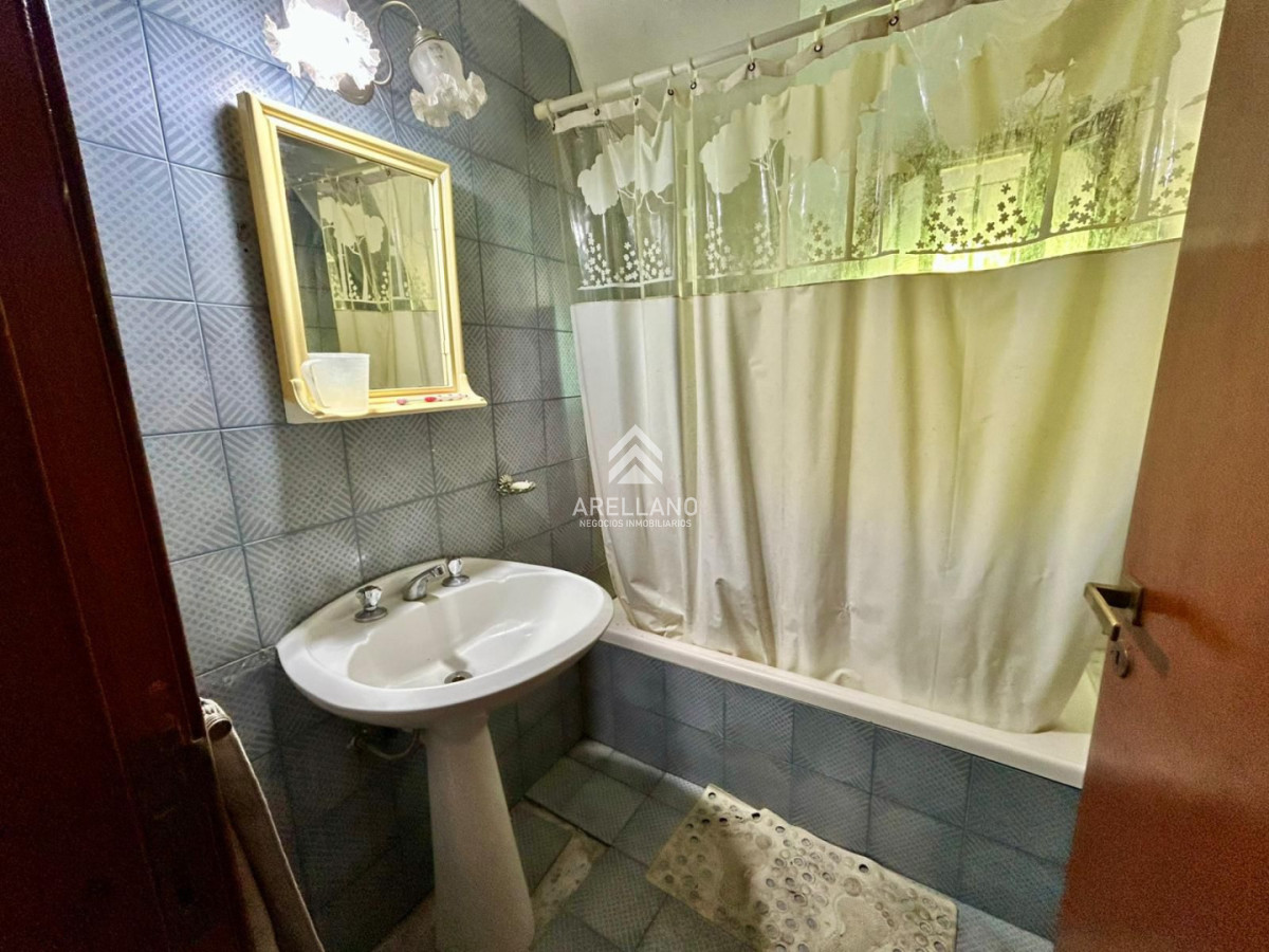 Casa ID.6143 - Venta casa 3 dormitorios  Marly