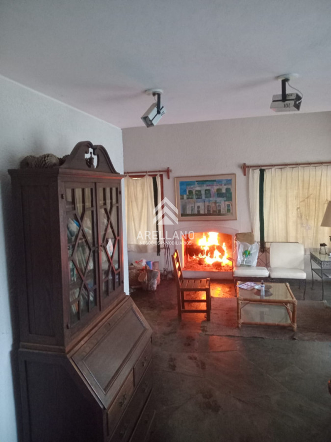 Casa ID.6143 - Venta casa 3 dormitorios  Marly