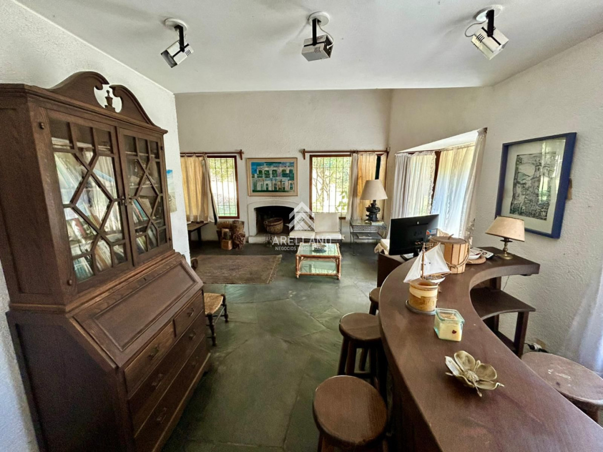 Casa ID.6143 - Venta casa 3 dormitorios  Marly