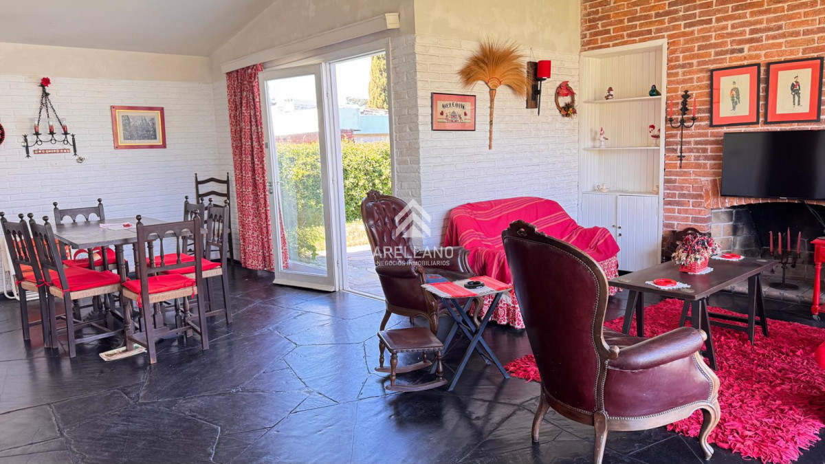 Casa ID.4353 - CASA DE 3 DORMITORIOS CERCA DEL MAR PLAYA MANSA