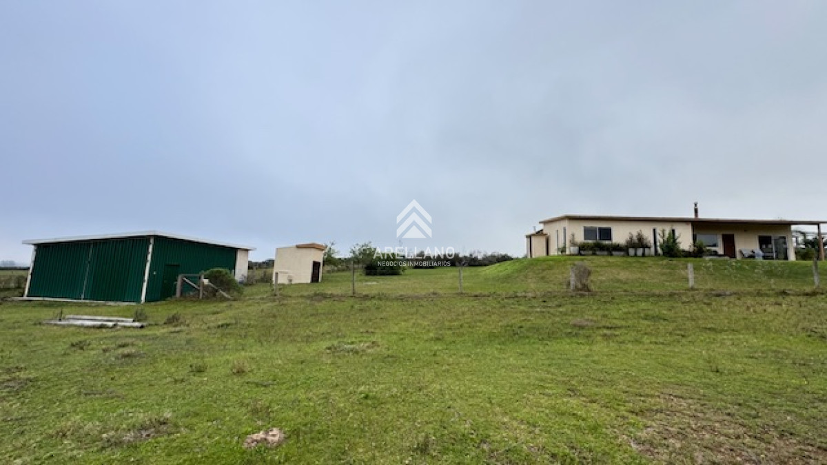 Campo Ref.3611 - Chacra de 6 has con 664 m2 - cerca de Piriapolis