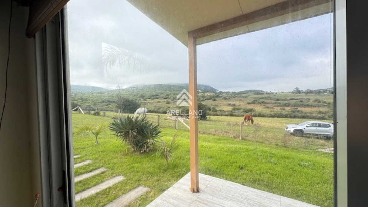 Campo Ref.3611 - Chacra de 6 has con 664 m2 - cerca de Piriapolis