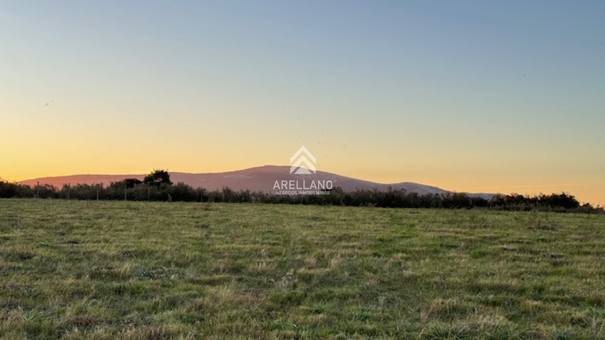 Campo Ref.3611 - Chacra de 6 has con 664 m2 - cerca de Piriapolis