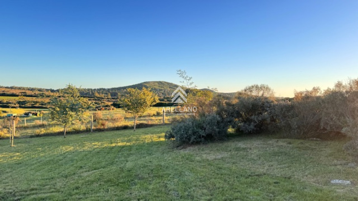 Campo Ref.3611 - Chacra de 6 has con 664 m2 - cerca de Piriapolis
