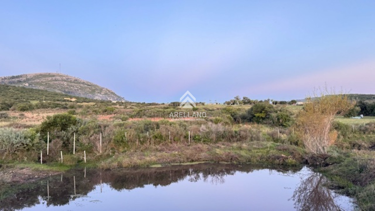 Campo Ref.3611 - Chacra de 6 has con 664 m2 - cerca de Piriapolis