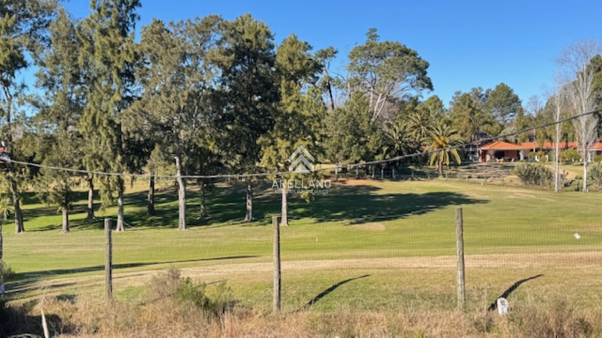 Terreno ID.5200 - Terreno en Barrio del Golf con vista frente a la cancha de golf.