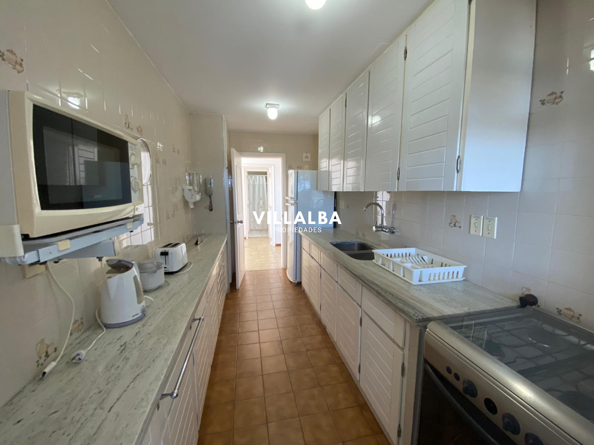 Apartamento ID.1822 - Apto en Peninsula de 3 dor, 3 baños cocina con lavadero vistas espectaculares!