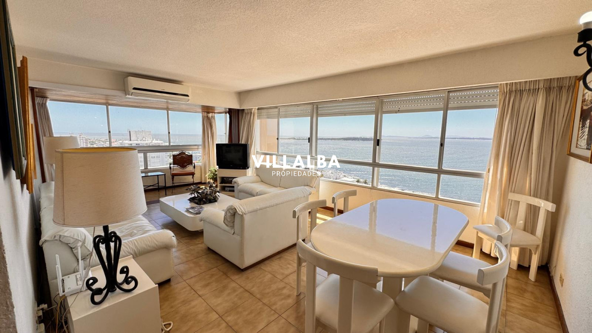 Apartamento ID.4235 - Apto en Torre Gattas -3 dor, 3 Baños, Balcón con vista a la playa mansa y brava. 