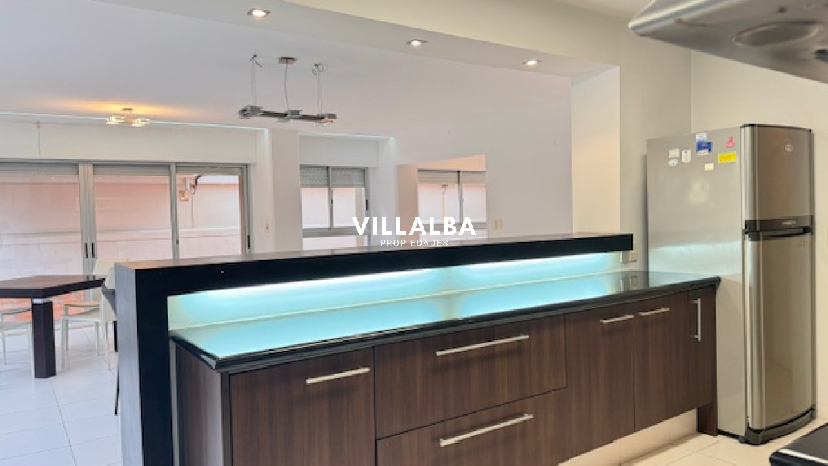 Apartamento ID.1823 - Apartamento en plena península de 3 dormitorios 3 baños mas toilette. Consulte !!!!