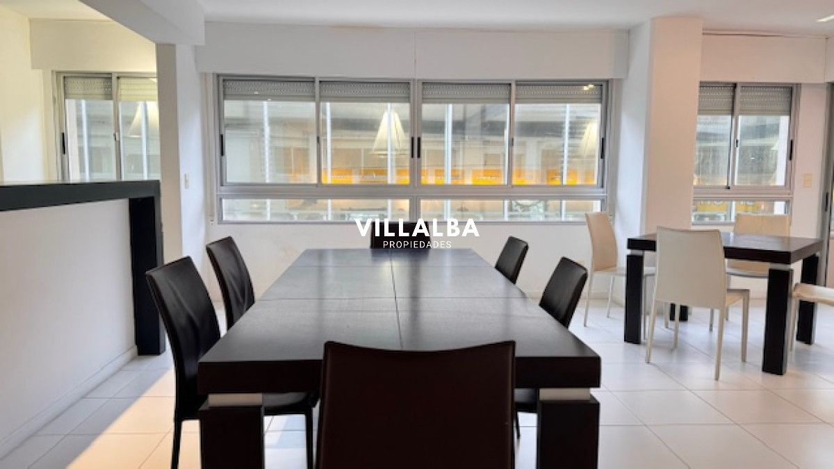 Apartamento ID.1823 - Apartamento en plena península de 3 dormitorios 3 baños mas toilette. Consulte !!!!