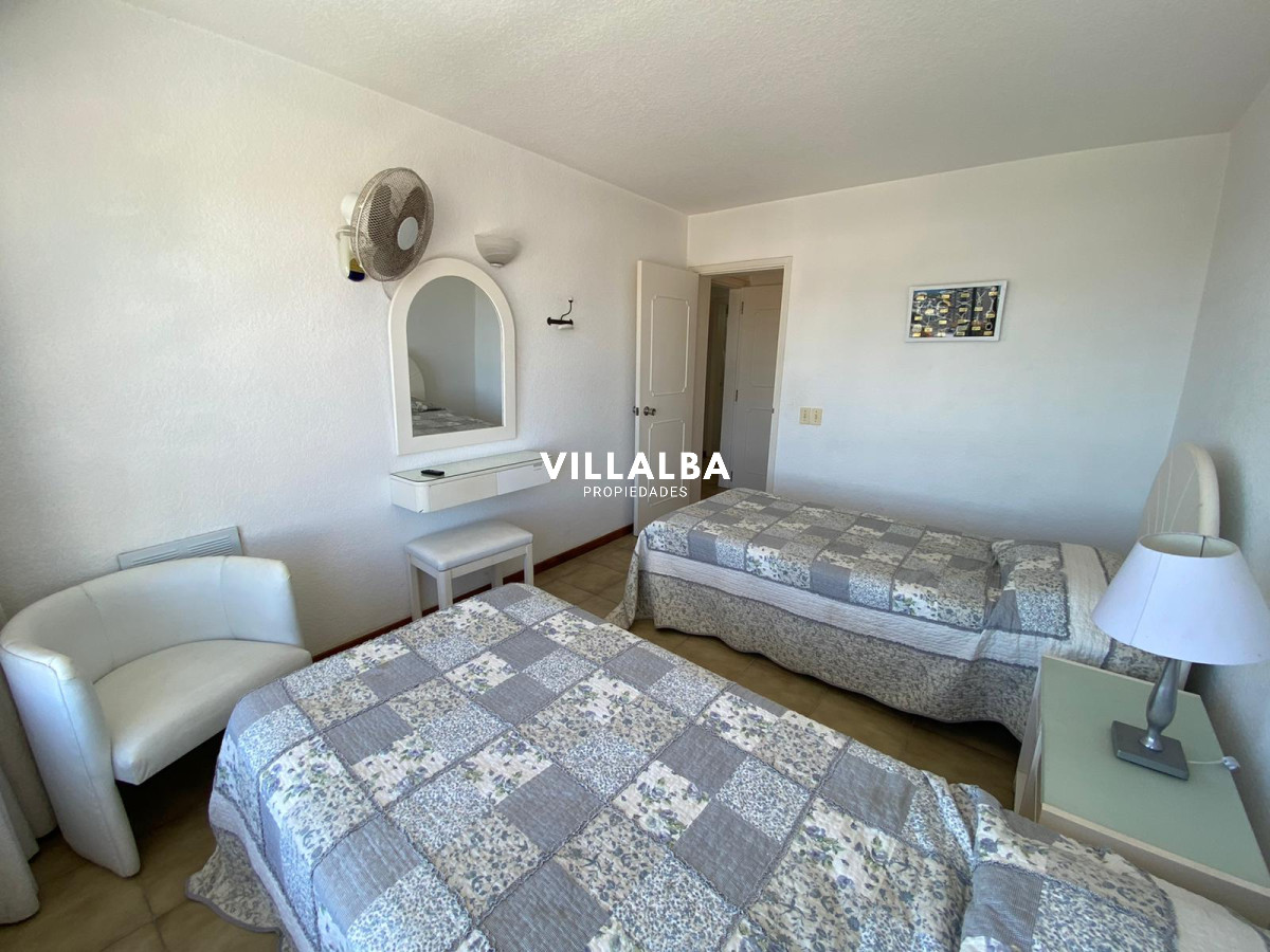 Apartamento ID.1822 - Apto en Peninsula de 3 dor, 3 baños cocina con lavadero vistas espectaculares!