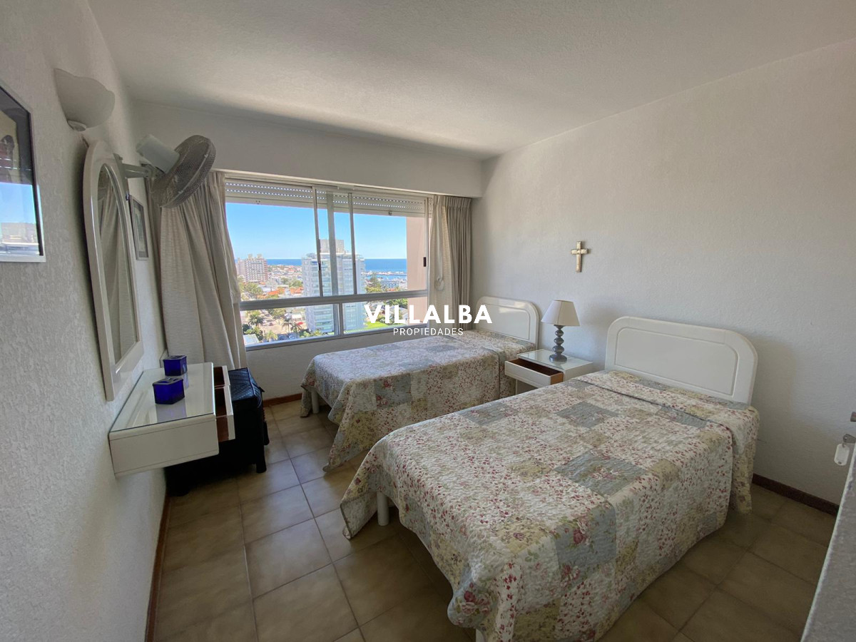 Apartamento ID.1822 - Apto en Peninsula de 3 dor, 3 baños cocina con lavadero vistas espectaculares!
