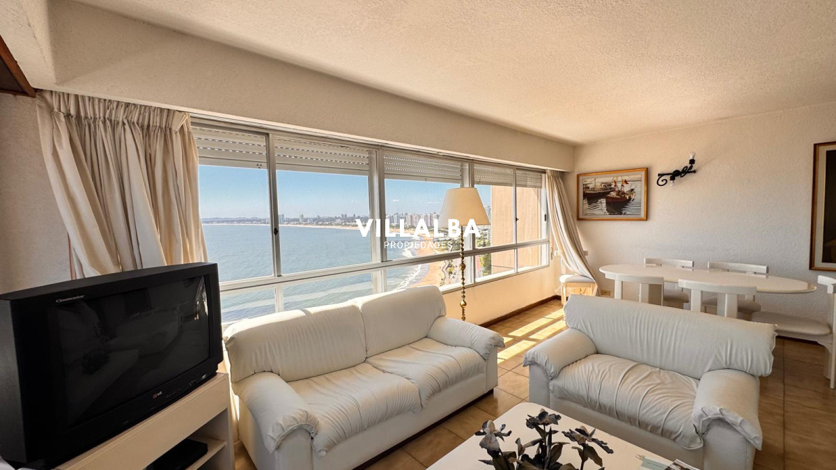 Apartamento ID.4235 - Apto en Torre Gattas -3 dor, 3 Baños, Balcón con vista a la playa mansa y brava. 