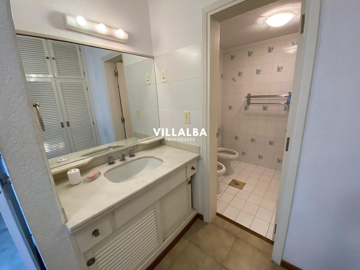 Apartamento ID.1822 - Apto en Peninsula de 3 dor, 3 baños cocina con lavadero vistas espectaculares!