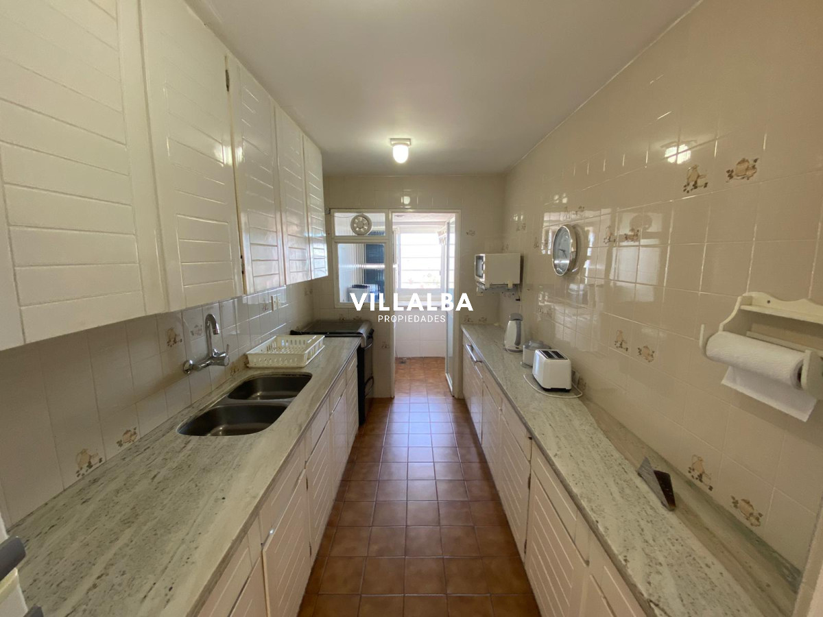 Apartamento ID.1822 - Apto en Peninsula de 3 dor, 3 baños cocina con lavadero vistas espectaculares!