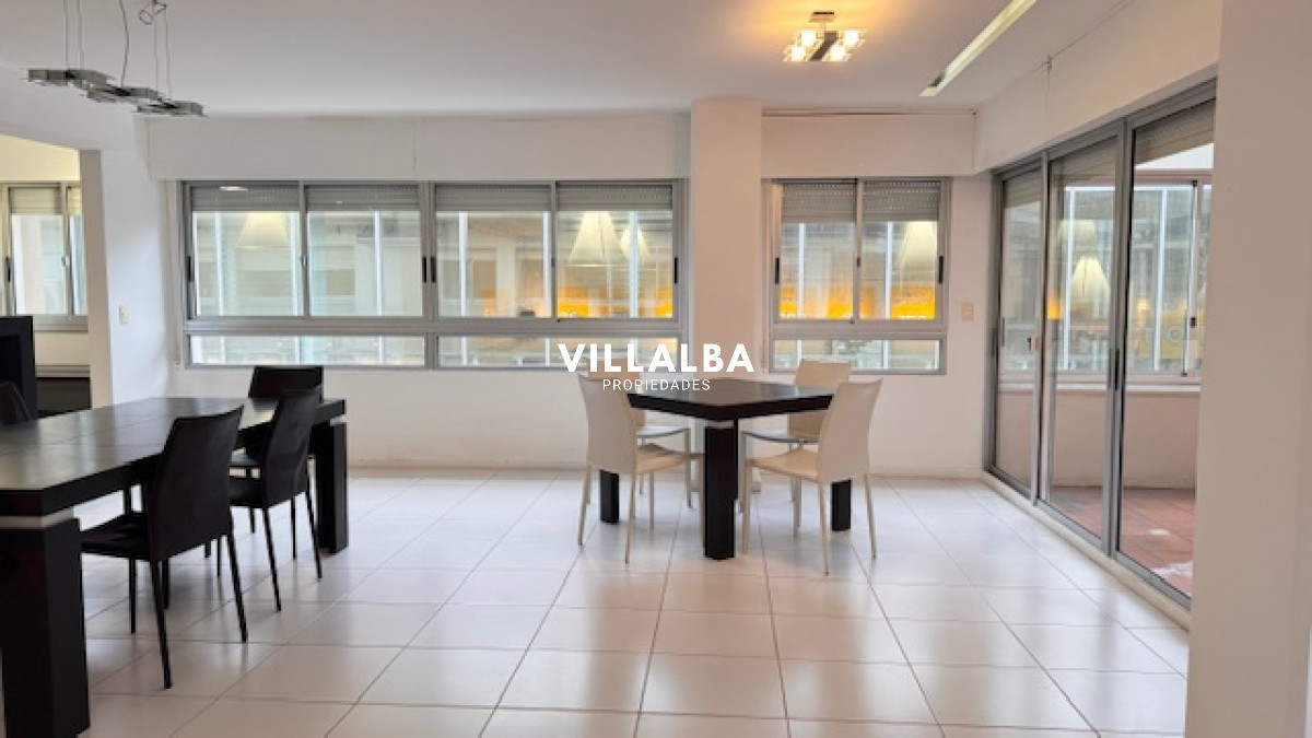 Apartamento ID.1823 - Apartamento en plena península de 3 dormitorios 3 baños mas toilette. Consulte !!!!