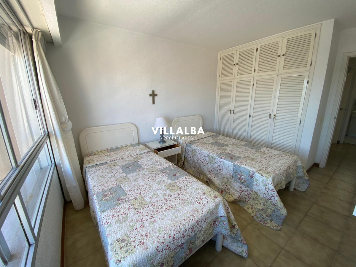 Apartamento ID.1822 - Apto en Peninsula de 3 dor, 3 baños cocina con lavadero vistas espectaculares!