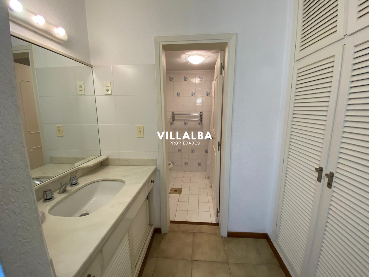 Apartamento ID.1822 - Apto en Peninsula de 3 dor, 3 baños cocina con lavadero vistas espectaculares!