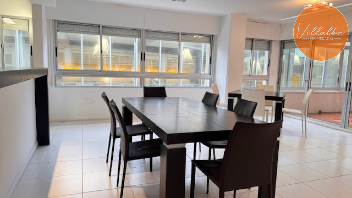 Apartamento ID.1823 - Apartamento en plena península de 3 dormitorios 3 baños mas toilette. Consulte !!!!