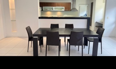 Apartamento en plena península de 3 dormitorios 3 baños mas toilette. Consulte !!!!