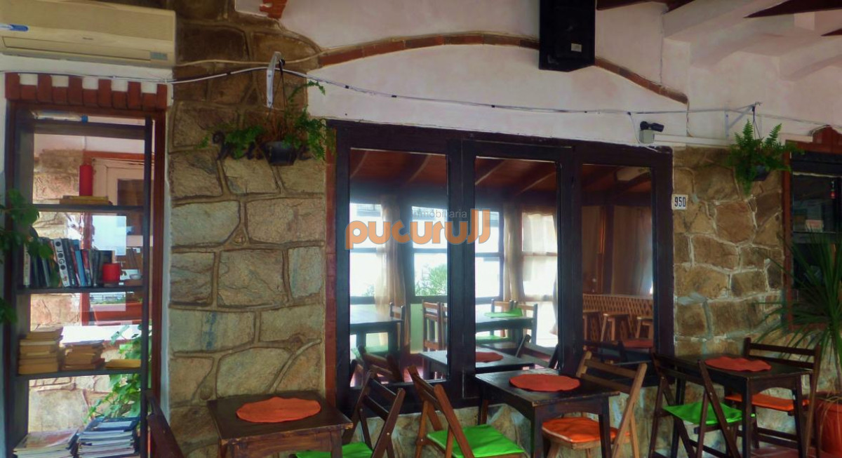 Casa ID.2109 - Casa a pasos de la rambla mansa - Apta para Hostel y gastronomía.