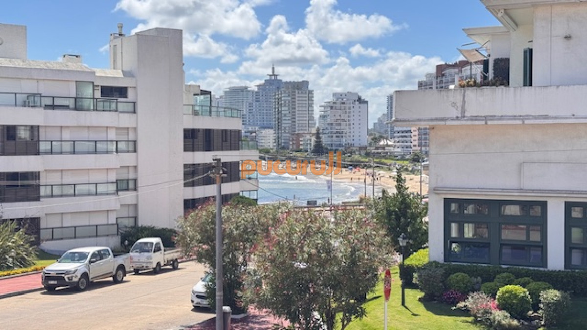 Casa ID.2109 - Casa a pasos de la rambla mansa - Apta para Hostel y gastronomía.