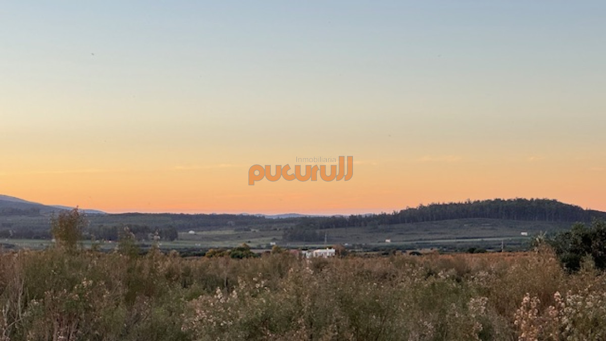 Campo Ref.1742 - Chacra de 6 has con 664 m2 - cerca de Piriapolis y del parque de fauna natural