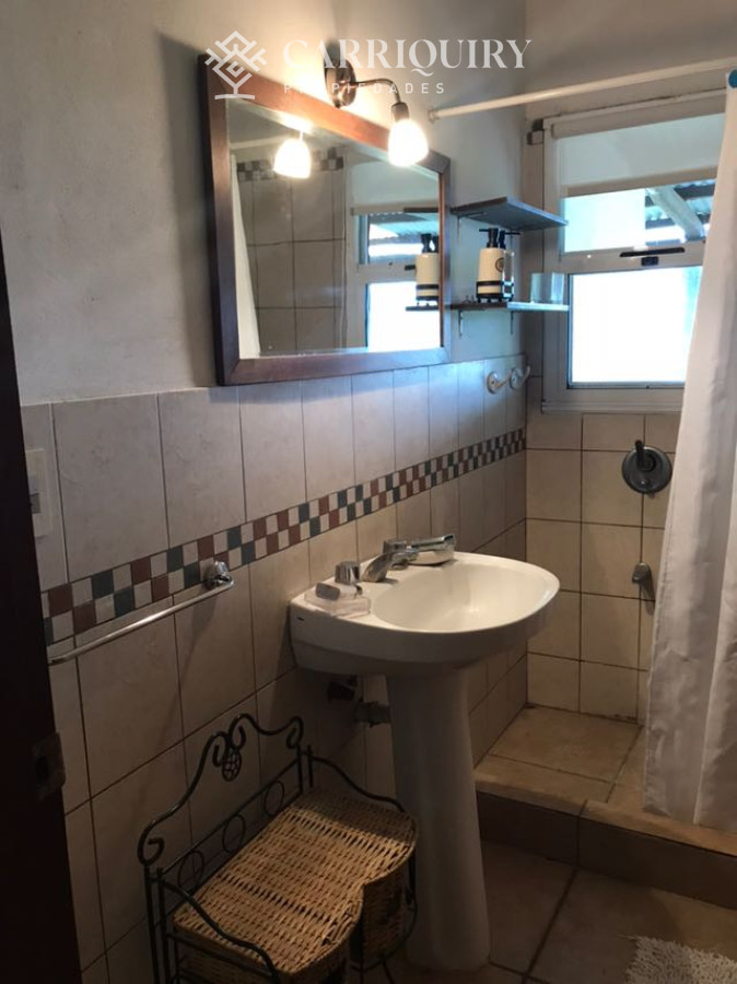 Chacra ID.9046/23-Has-con-casa-cerca-de-R.12-BAJO-DE-PRECIO-!!!-Financia-yo-Permuta - Chacra 5 has muy cerca de Ruta 104 y camino Egusquiza, casa y piscina. Consulte!!!!