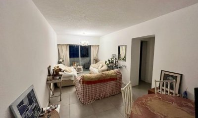 Amplio departamento en zona roosevelt