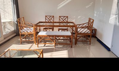 Apartamento en Av. Roosevelt  a 1 cuadra de la terminal de Maldonado. 4902