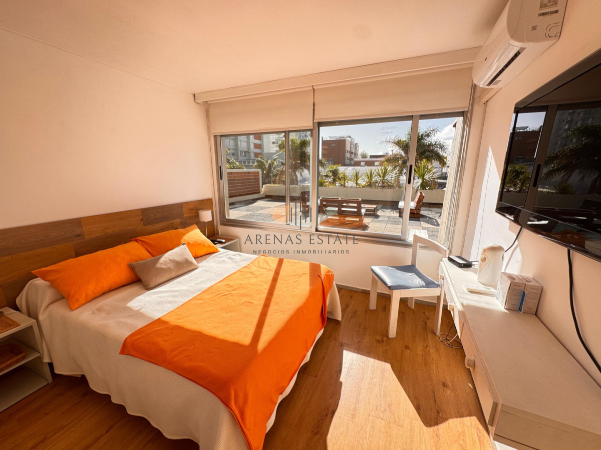 Apartamento ID.4481 - APARTAMENTO EN PLENA PENINSULA CUENTA CON EXCELENTE TERRAZA