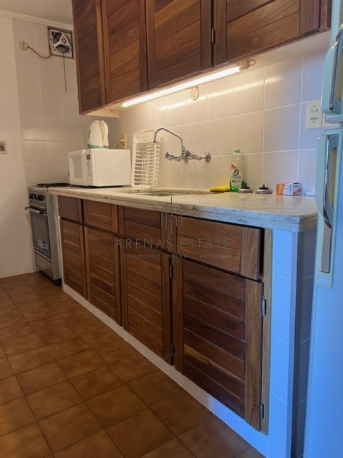 Apartamento ID.1603 - Apartamento en Peninsula a 1 cuadra playa mansa y a 2 playa brava.