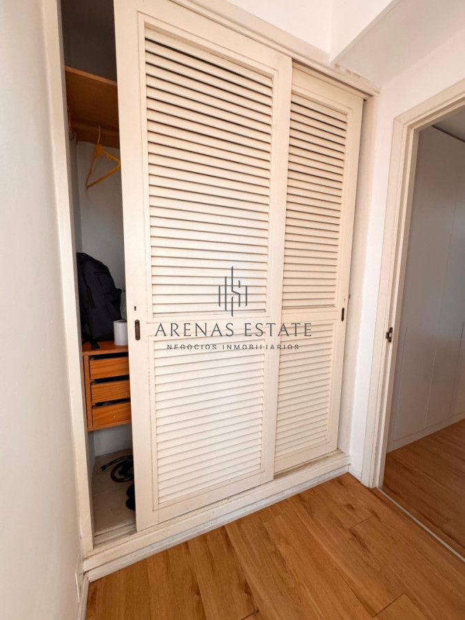 Apartamento ID.4481 - APARTAMENTO EN PLENA PENINSULA CUENTA CON EXCELENTE TERRAZA