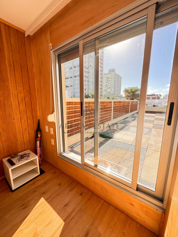 Apartamento ID.4481 - APARTAMENTO EN PLENA PENINSULA CUENTA CON EXCELENTE TERRAZA