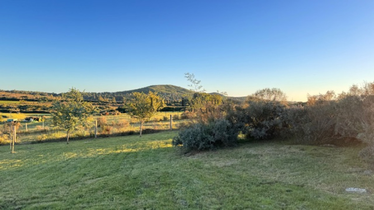 Campo Ref.373 - Hermosa Chacra de 6 has con 664 m2 - cerca de Piriapolis y del parque de fauna natural