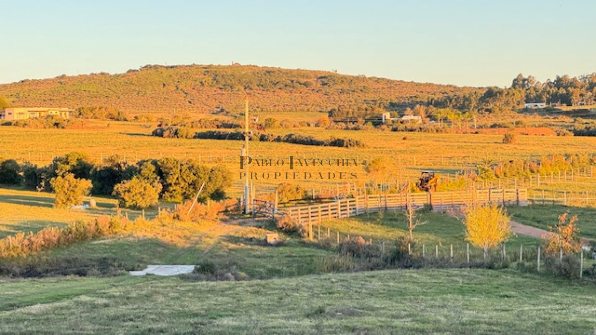 Campo Ref.373 - Hermosa Chacra de 6 has con 664 m2 - cerca de Piriapolis y del parque de fauna natural