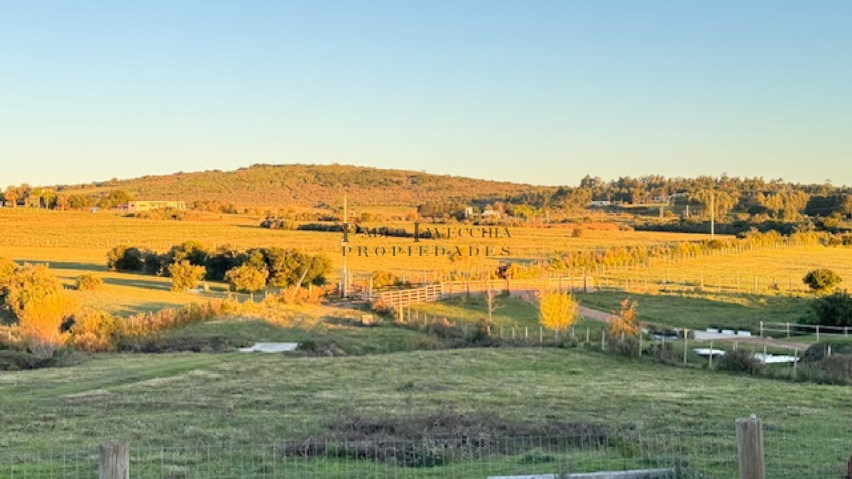 Campo Ref.373 - Hermosa Chacra de 6 has con 664 m2 - cerca de Piriapolis y del parque de fauna natural