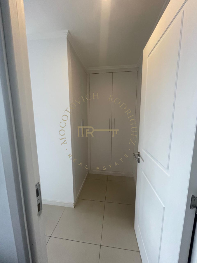 Apartamento ID.3064 - Apartamento de 1 dormitorio en Edificio con muy buenos servicios - Av. Roosevelt