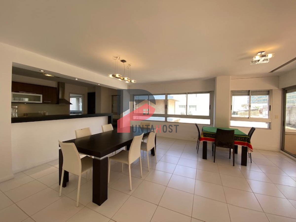 Apartamento ID.25 - Torre Gattas - Apto 3 domitorios 3 baños mas toilete. Consulte !!!!