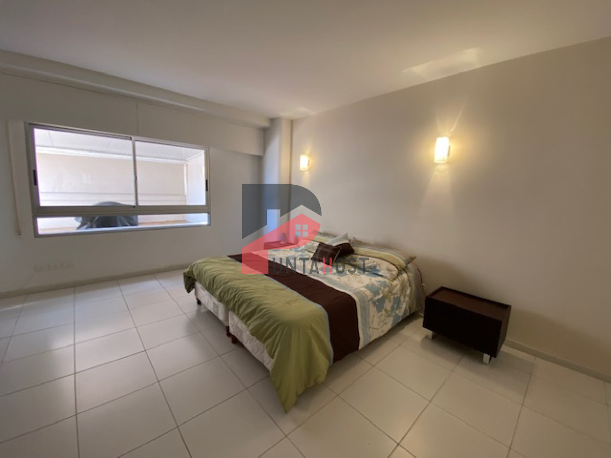 Apartamento ID.25 - Torre Gattas - Apto 3 domitorios 3 baños mas toilete. Consulte !!!!