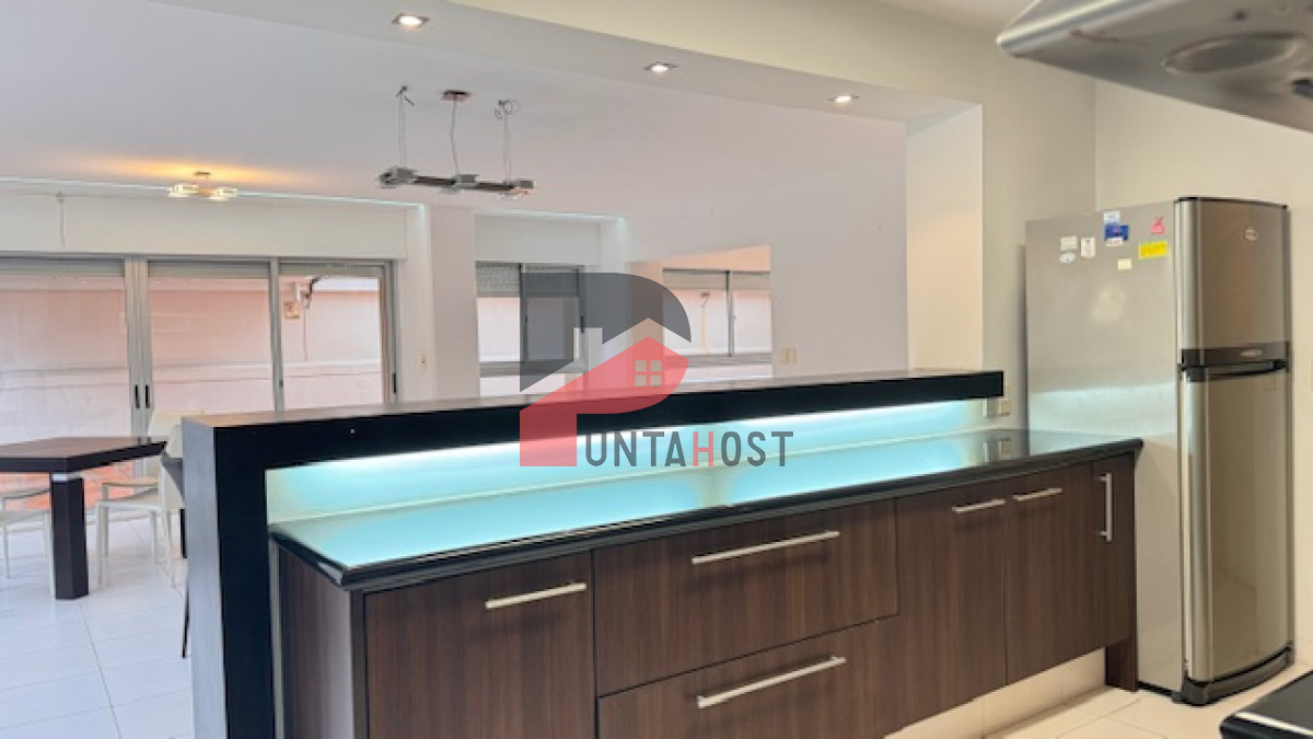 Apartamento ID.25 - Torre Gattas - Apto 3 domitorios 3 baños mas toilete. Consulte !!!!