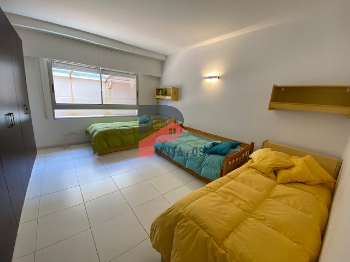 Apartamento ID.25 - Torre Gattas - Apto 3 domitorios 3 baños mas toilete. Consulte !!!!