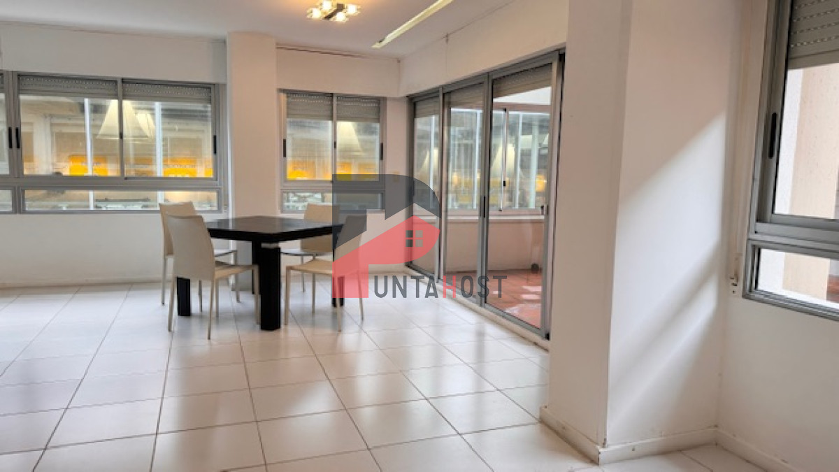 Apartamento ID.25 - Torre Gattas - Apto 3 domitorios 3 baños mas toilete. Consulte !!!!