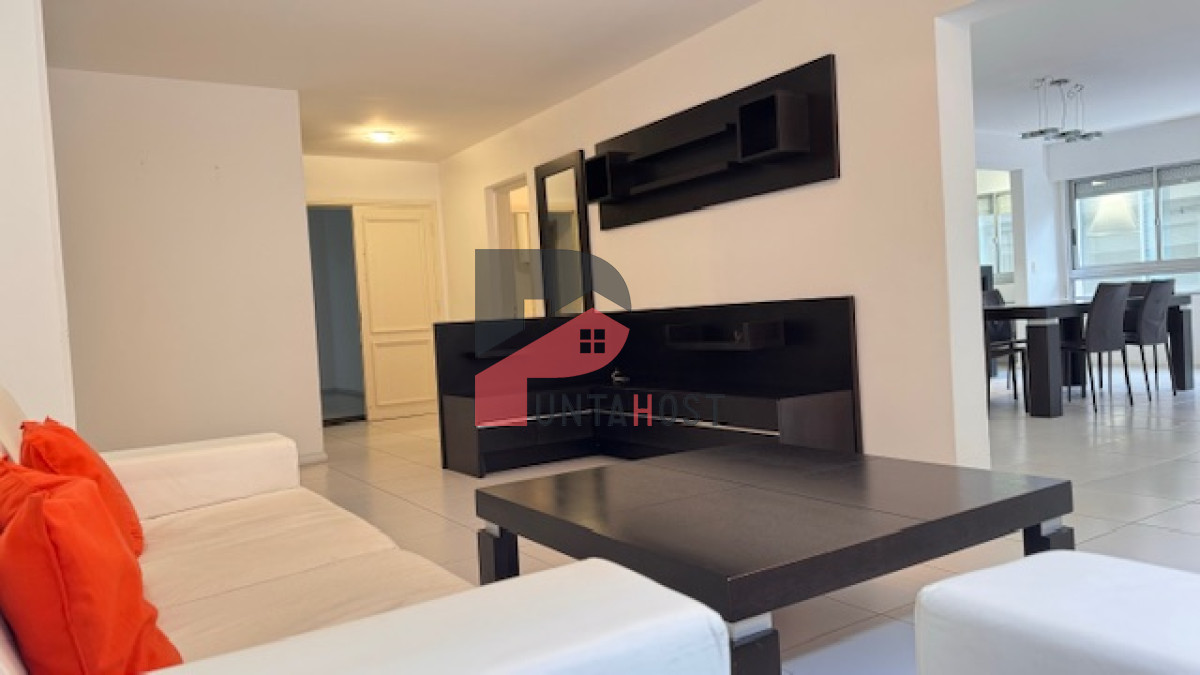 Apartamento ID.25 - Torre Gattas - Apto 3 domitorios 3 baños mas toilete. Consulte !!!!