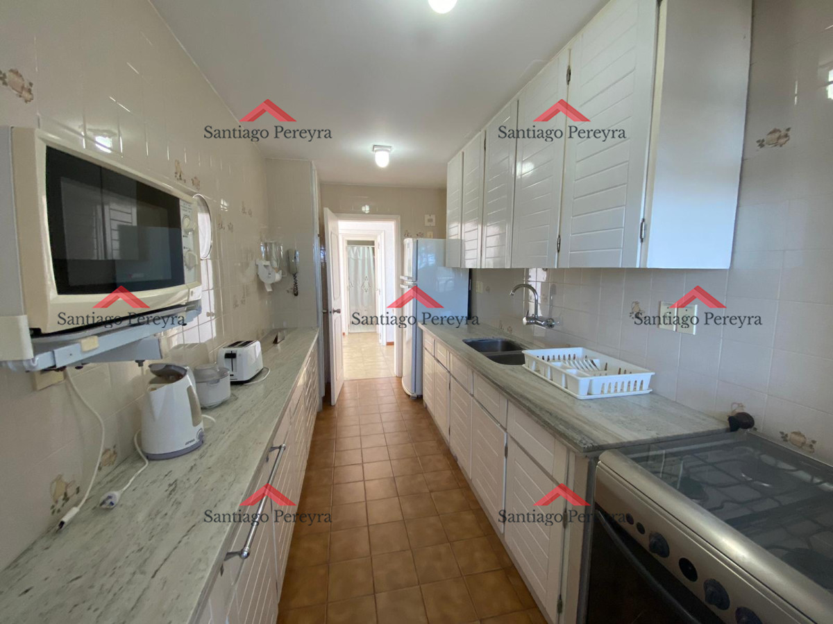 Apartamento ID.13223 - Apto en Peninsula de 3 dor, 3 baños cocina con lavadero vistas espectaculares!