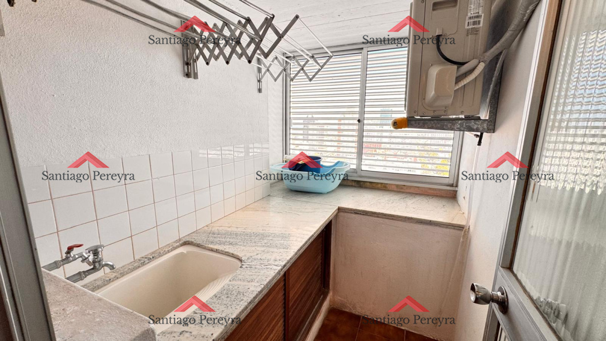 Apartamento ID.16800 - Apto en Torre Gattas -3 dor, 3 Baños, Balcón con vista a la playa mansa y brava.