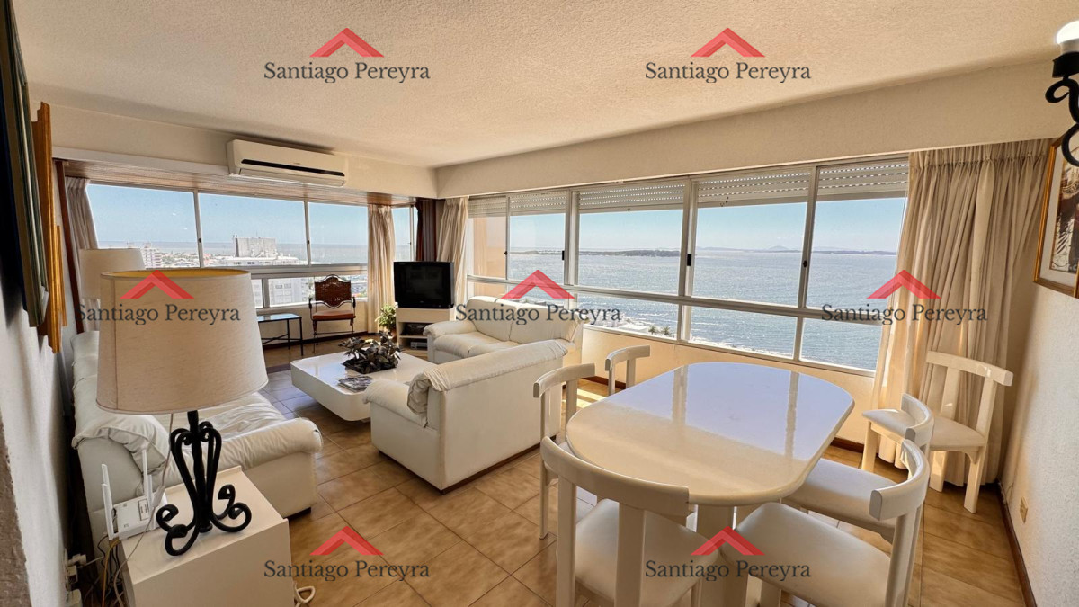 Apartamento ID.16800 - Apto en Torre Gattas -3 dor, 3 Baños, Balcón con vista a la playa mansa y brava.