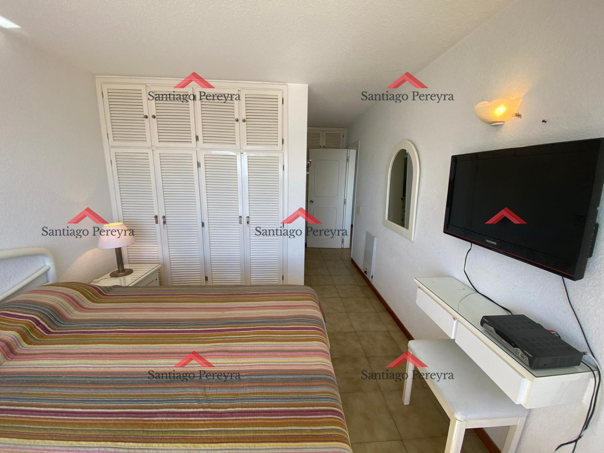 Apartamento ID.13223 - Apto en Peninsula de 3 dor, 3 baños cocina con lavadero vistas espectaculares!