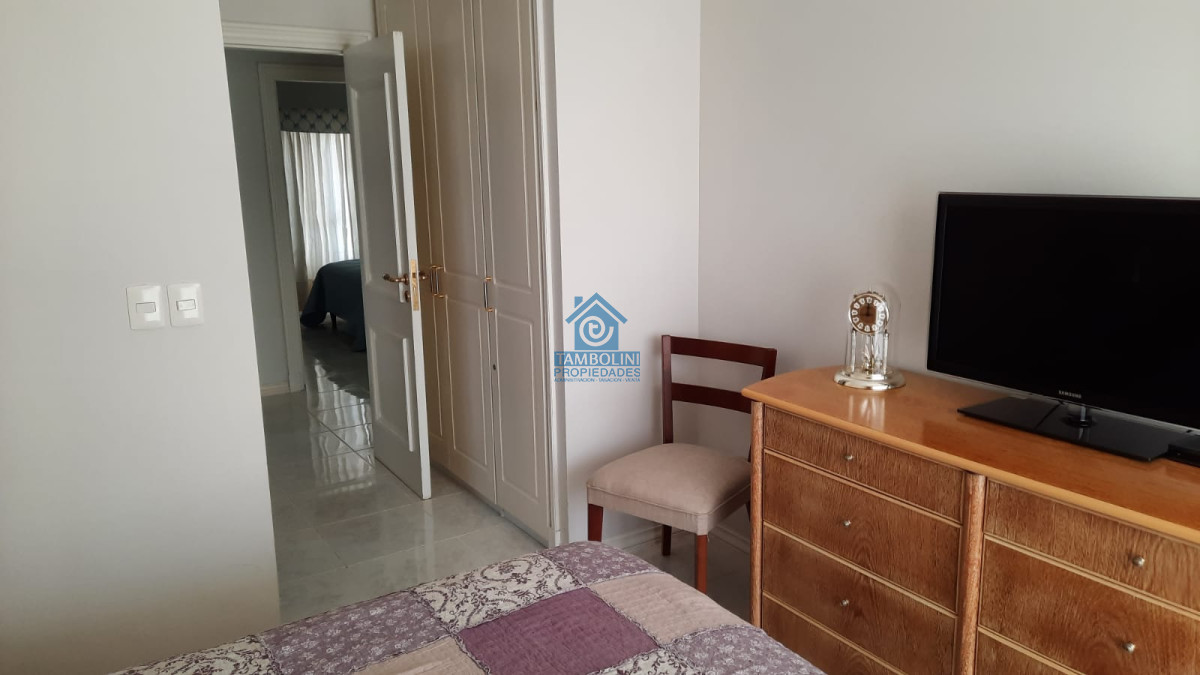 Apartamento ID.109 - Hermoso apartamento en primera linea de la playa mansa! Edificio exclusivo con Amenities! CONSULTENOS