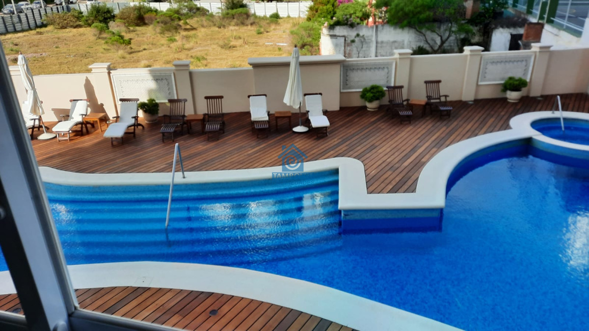 Apartamento ID.109 - Hermoso apartamento en primera linea de la playa mansa! Edificio exclusivo con Amenities! CONSULTENOS